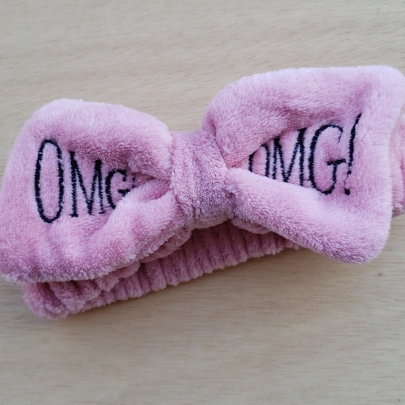 Face Wash Headband OMG Letters S… - Picture 2 of 4